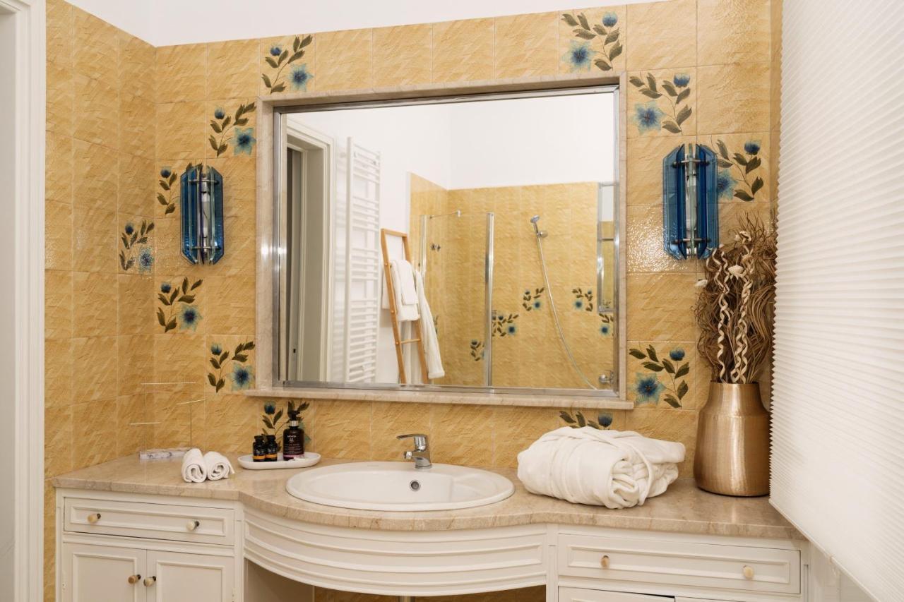 شقة Visum Acropol ,3Br - Private Terrace-Jacuzzi - Amazing View أثينا المظهر الخارجي الصورة